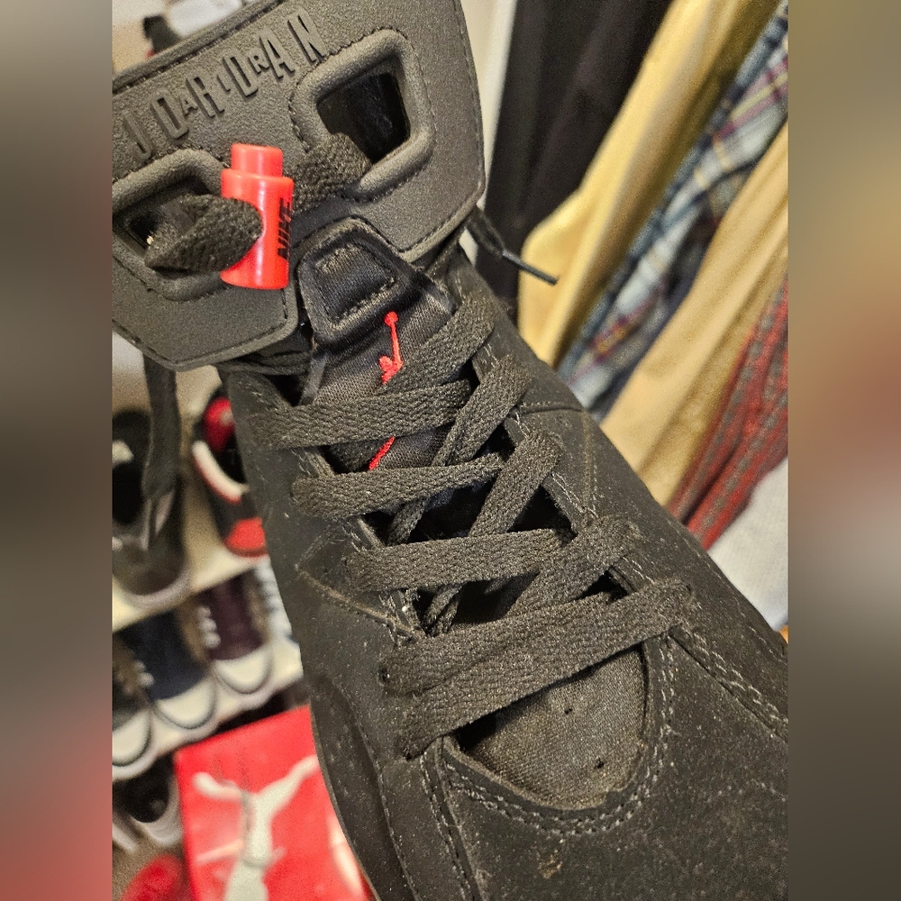 Jordan 6 - Picture 5 of 5